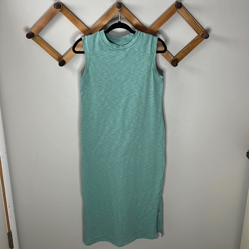 NWT Universal Threads midi dress sz XS